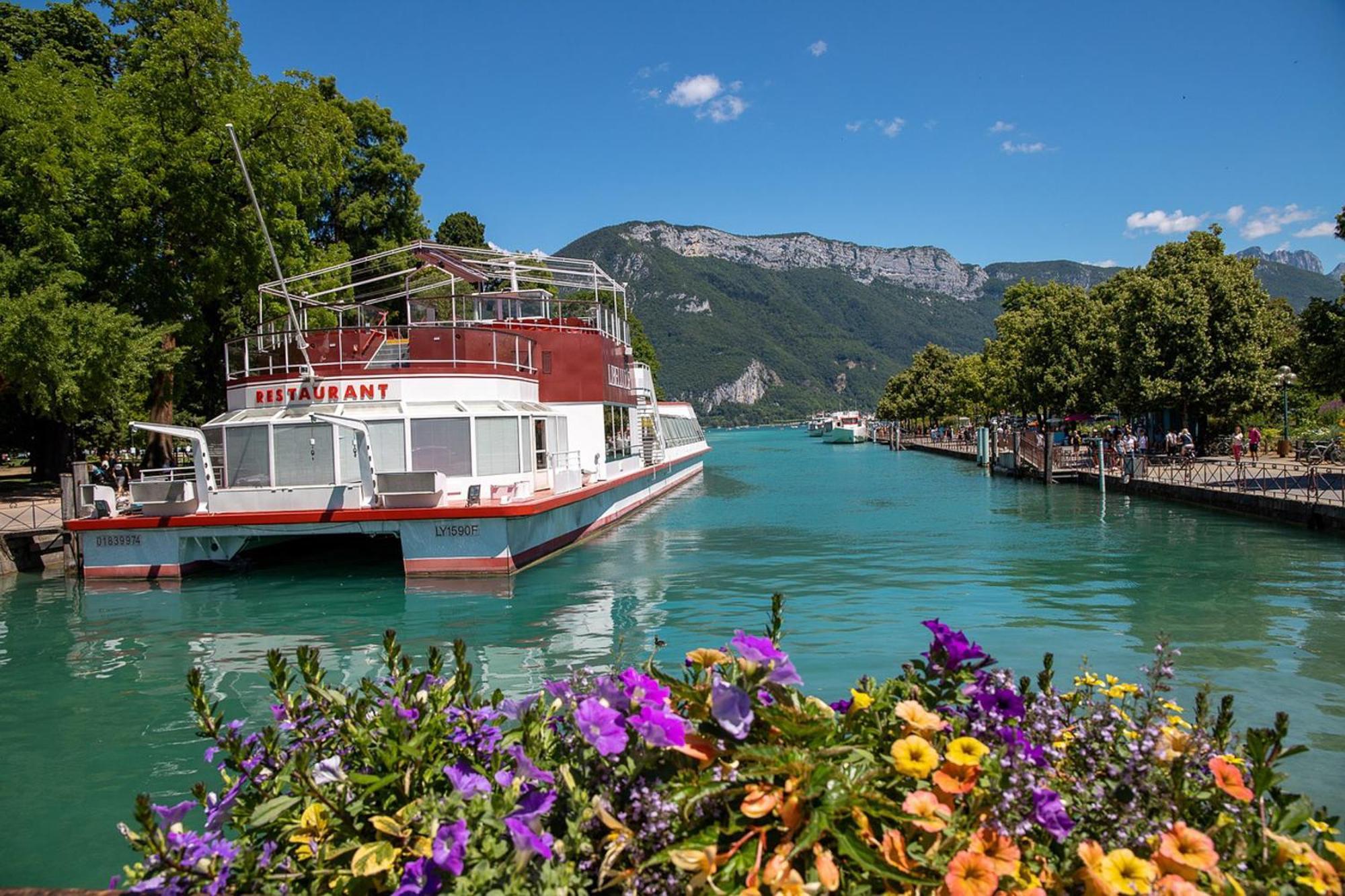 Le Coquelicot 3 Etoiles - Proche Vieille Ville, Calme & Confort Annecy Exterior photo